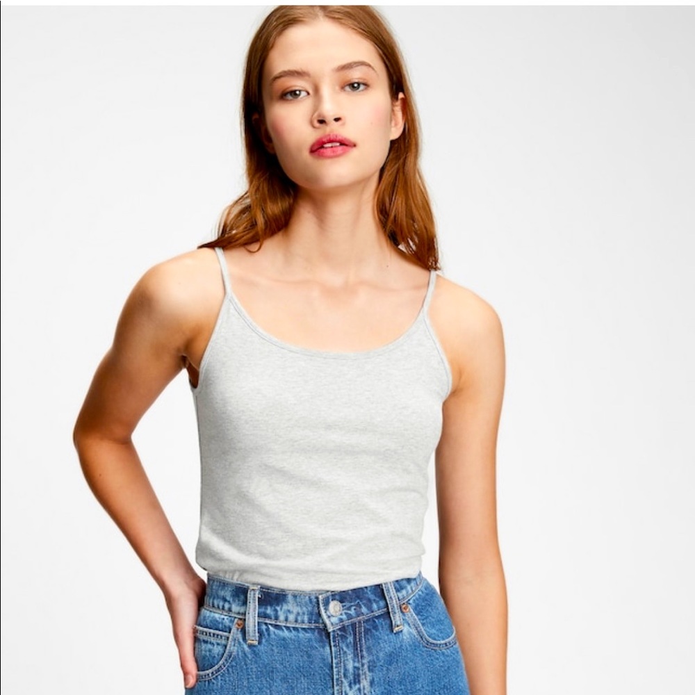 🆕 Light gray camisole